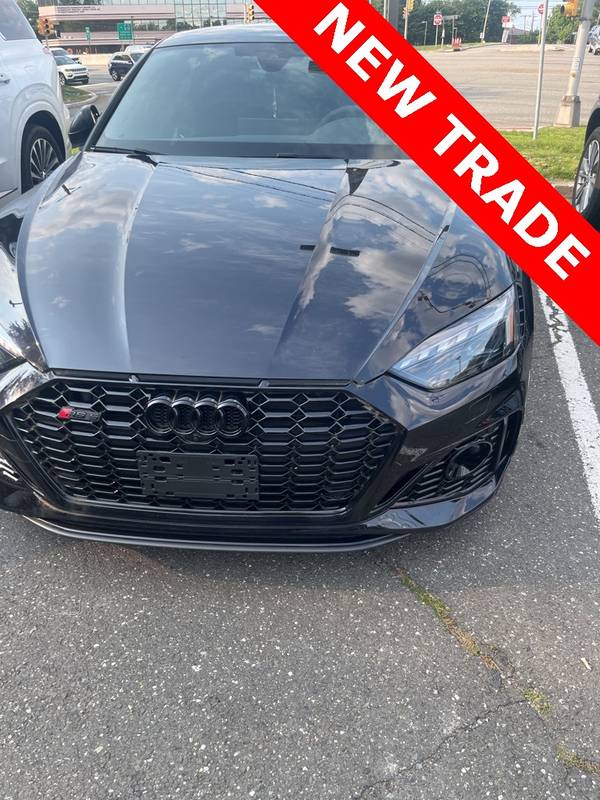 Audi RS 5 with VIN: WUAAWCF50PA900637