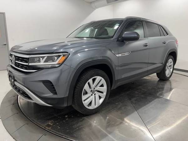 Volkswagen Atlas Cross Sport with VIN: 1V2KE2CA1NC220049