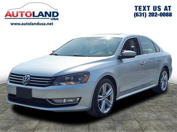 Volkswagen Passat with VIN: 1VWBT7A38FC039926