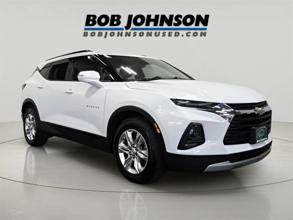 Chevrolet Blazer with VIN: 3GNKBJRS6NS224491