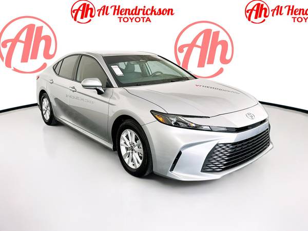 Toyota Camry with VIN: 4T1DAACK9SU545834
