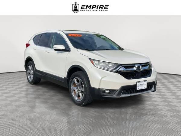 Honda CR-V with VIN: 2HKRW2H85JH607141