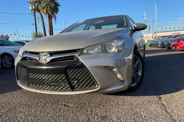 2015 Toyota Camry SE