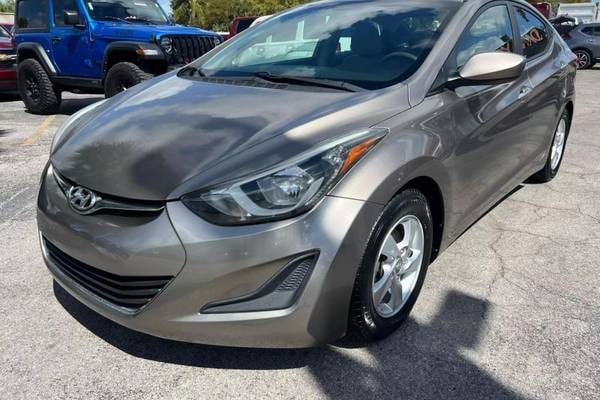 2014 Hyundai Elantra SE