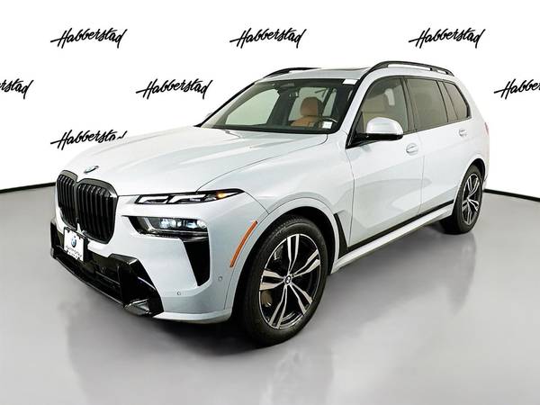 BMW X7 with VIN: 5UX23EM04P9R30057