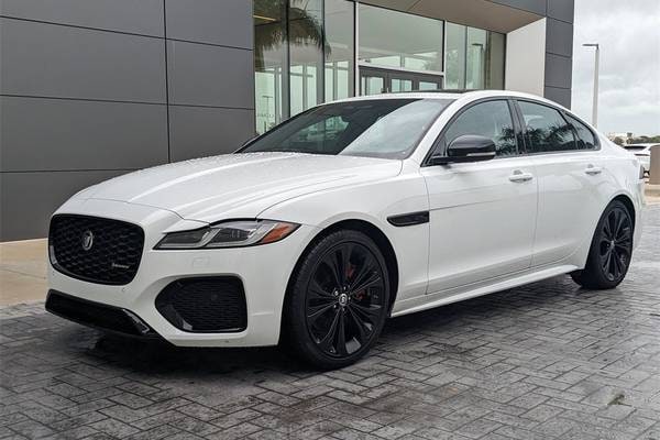 2024 Jaguar XF P250 R-Dynamic SE