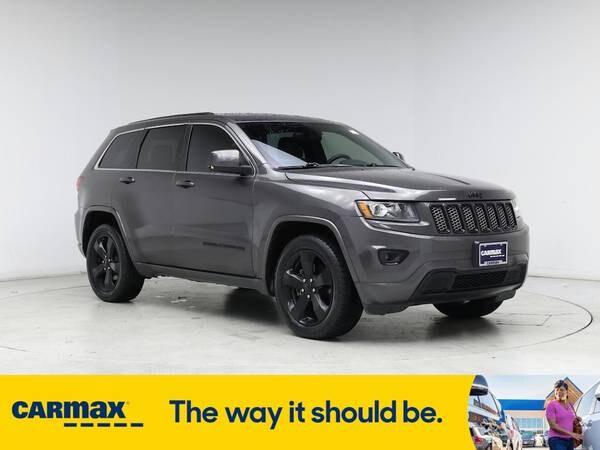 Jeep Grand Cherokee with VIN: 1C4RJEAG1FC879173