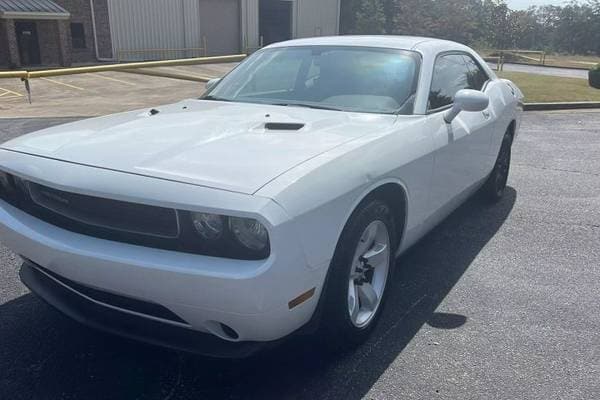 2012 Dodge Challenger SXT Coupe