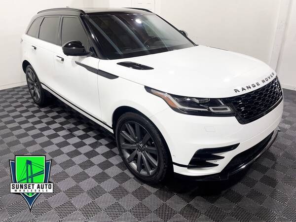 Land Rover Range Rover Velar with VIN: SALYM2RV8JA711158