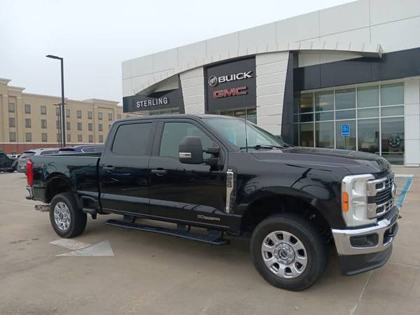 Ford F-250 Super Duty with VIN: 1FT7W2BT9PEC13543