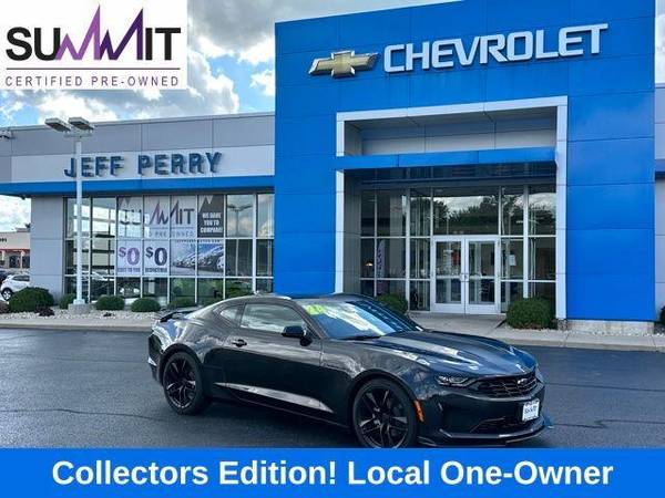 Chevrolet Camaro with VIN: 1G1FD1RS1R0116998