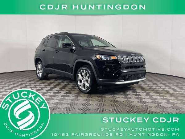 Jeep Compass with VIN: 3C4NJDCB1NT131083