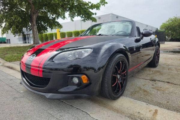 2013 Mazda MX-5 Miata Club Convertible