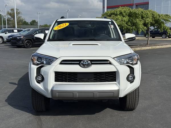 Toyota 4Runner with VIN: JTERU5JR5P6197241