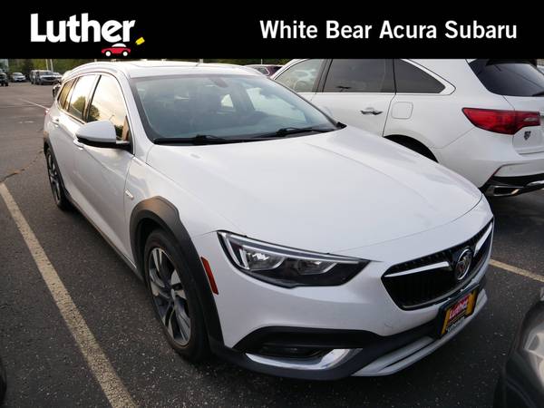 Buick Regal TourX with VIN: W04GV8SXXK1022295