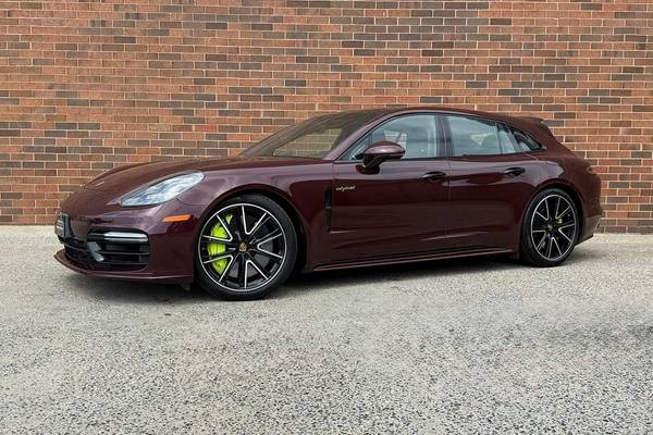 2018 Porsche Panamera Turbo S E-Hybrid Sport Turismo Plug-In Hybrid