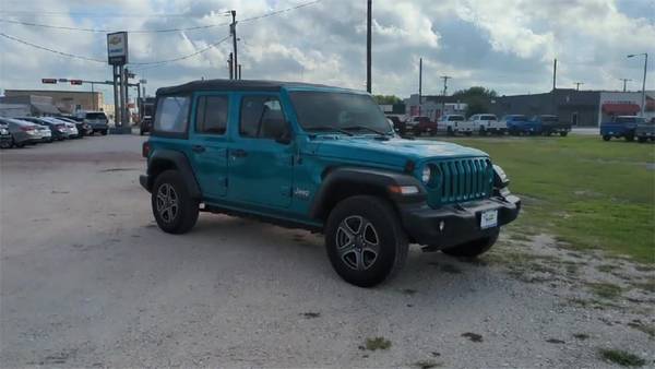 Jeep Wrangler with VIN: 1C4HJXDNXLW181950