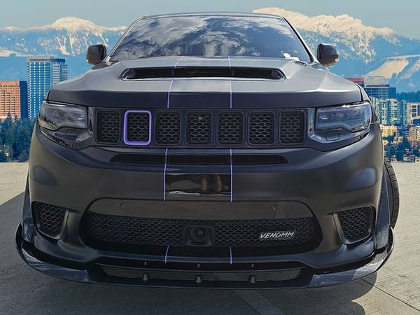 Jeep Grand Cherokee with VIN: 1C4RJFN95JC272168