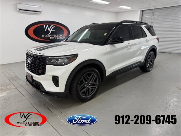 Ford Explorer with VIN: 1FMWK8GC8SGB47739