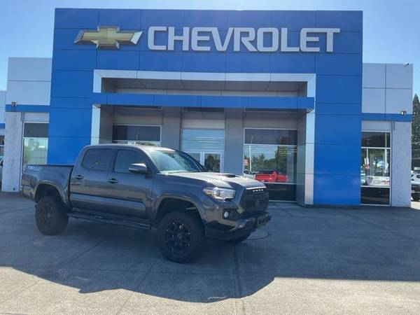 Toyota Tacoma with VIN: 3TMCZ5ANXMM430325