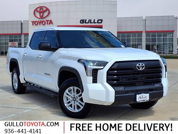 Toyota Tundra with VIN: 5TFLA5DB5SX269415