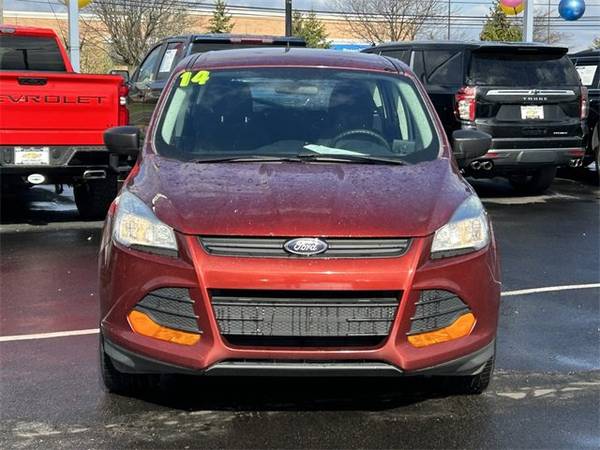Ford Escape with VIN: 1FMCU0F75EUD71544
