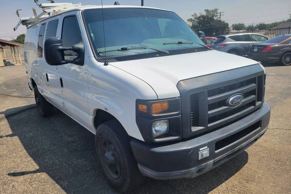 2011 Ford E-Series Van E-250