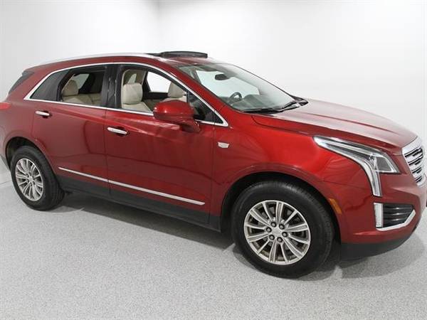 Cadillac XT5 with VIN: 1GYKNDRS1KZ162640