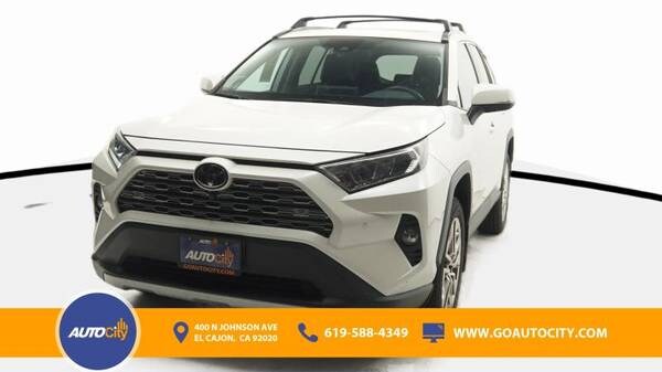 Toyota RAV4 with VIN: 2T3Y1RFV2MW164035