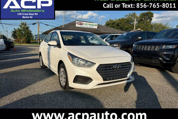 2019 Hyundai Accent SE