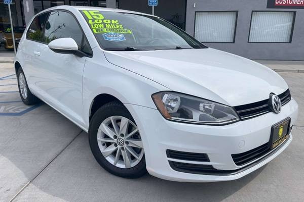 2015 Volkswagen Golf TSI Launch Edition Hatchback