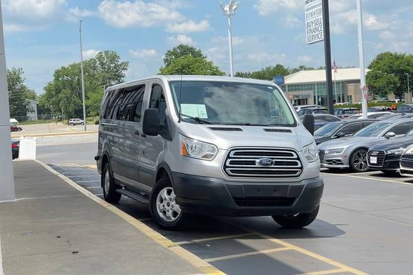 2018 Ford Transit Wagon 350 XLT Low Roof