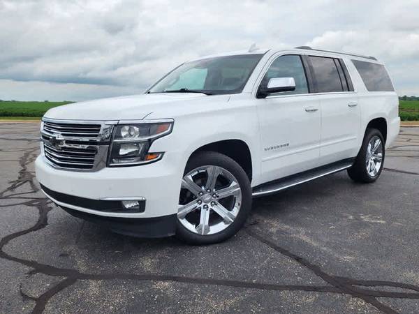 Chevrolet Suburban with VIN: 1GNSKJKC9LR181235
