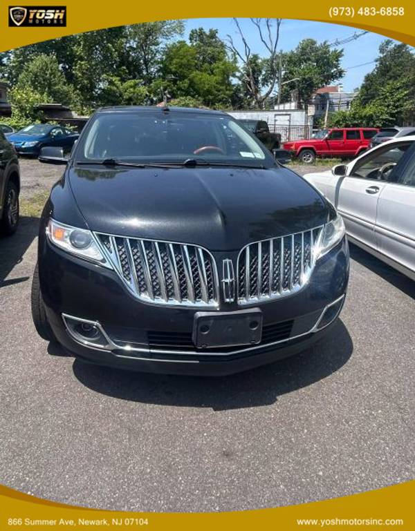 Lincoln MKX with VIN: 2LMDJ8JK7FBL30139