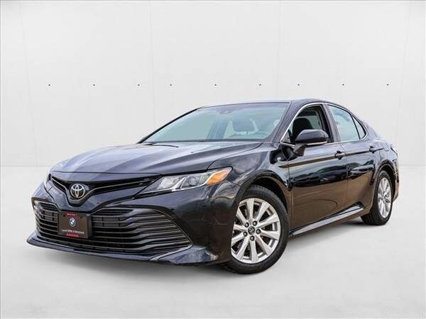 Toyota Camry with VIN: 4T1B11HK7JU145401