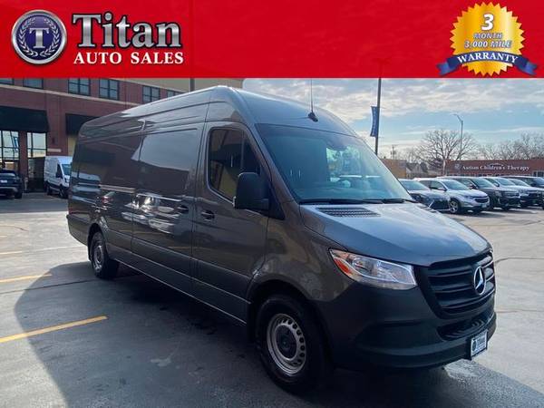 Mercedes-Benz Sprinter with VIN: W1Y4NDHY7RT173686