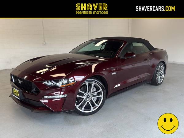 Ford Mustang with VIN: 1FATP8FF5J5100530
