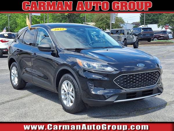 Ford Escape with VIN: 1FMCU9BZ9NUA28439