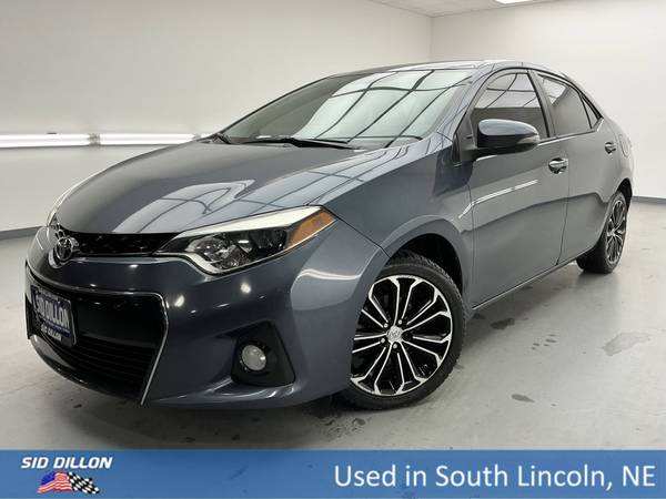 Toyota Corolla with VIN: 2T1BURHE1FC446609
