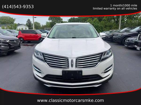Lincoln MKC with VIN: 5LMCJ3C99HUL54229