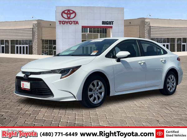 Toyota Corolla with VIN: 5YFB4MDE4RP122289