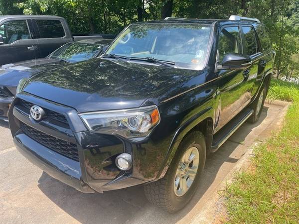 Toyota 4Runner with VIN: JTEBU5JR3H5417792