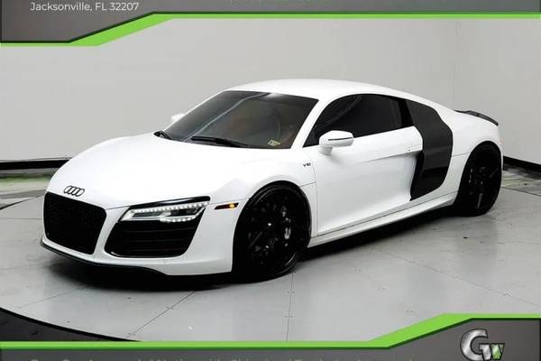 2014 Audi R8 V10 quattro Coupe