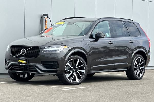 2023 Volvo XC90 Recharge T8 Plus Dark