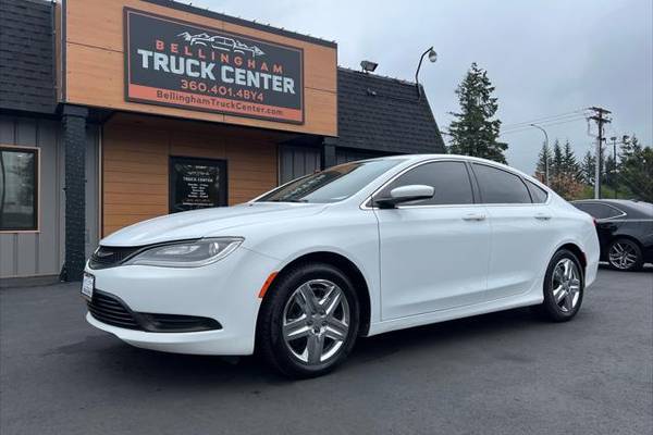 2016 Chrysler 200 LX