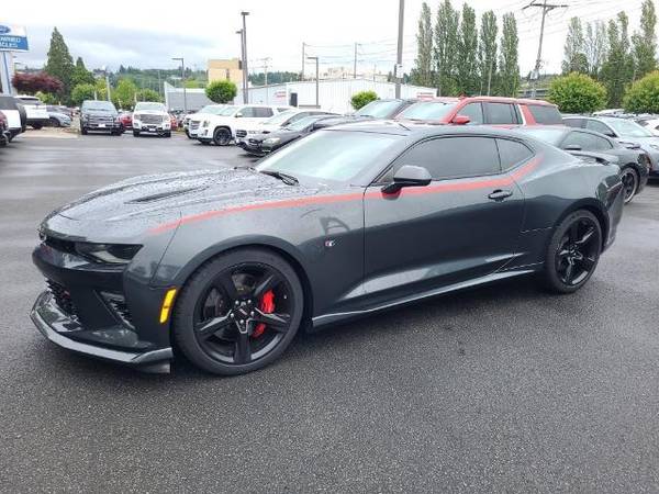 Chevrolet Camaro with VIN: 1G1FH1R78J0111124