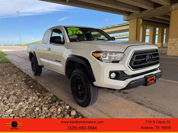 Toyota Tacoma with VIN: 3TYSZ5AN4PT105562