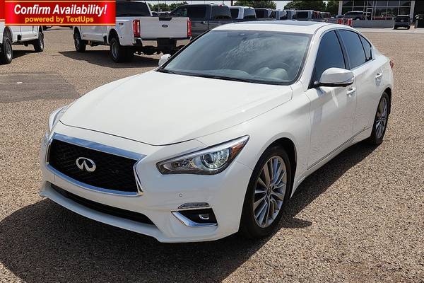 2023 INFINITI Q50 LUXE