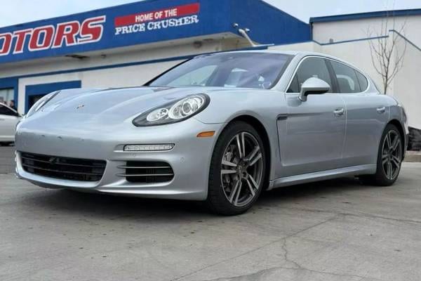 2014 Porsche Panamera 4S