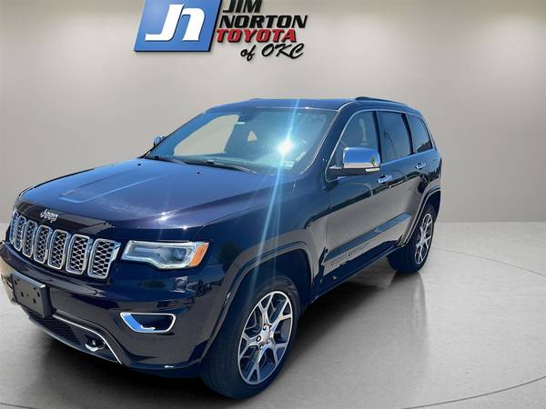 Jeep Grand Cherokee with VIN: 1C4RJFCG8KC726593